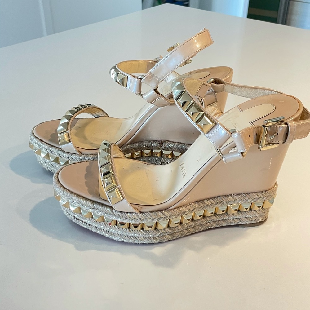 Christian Louboutin wedges gold and beige